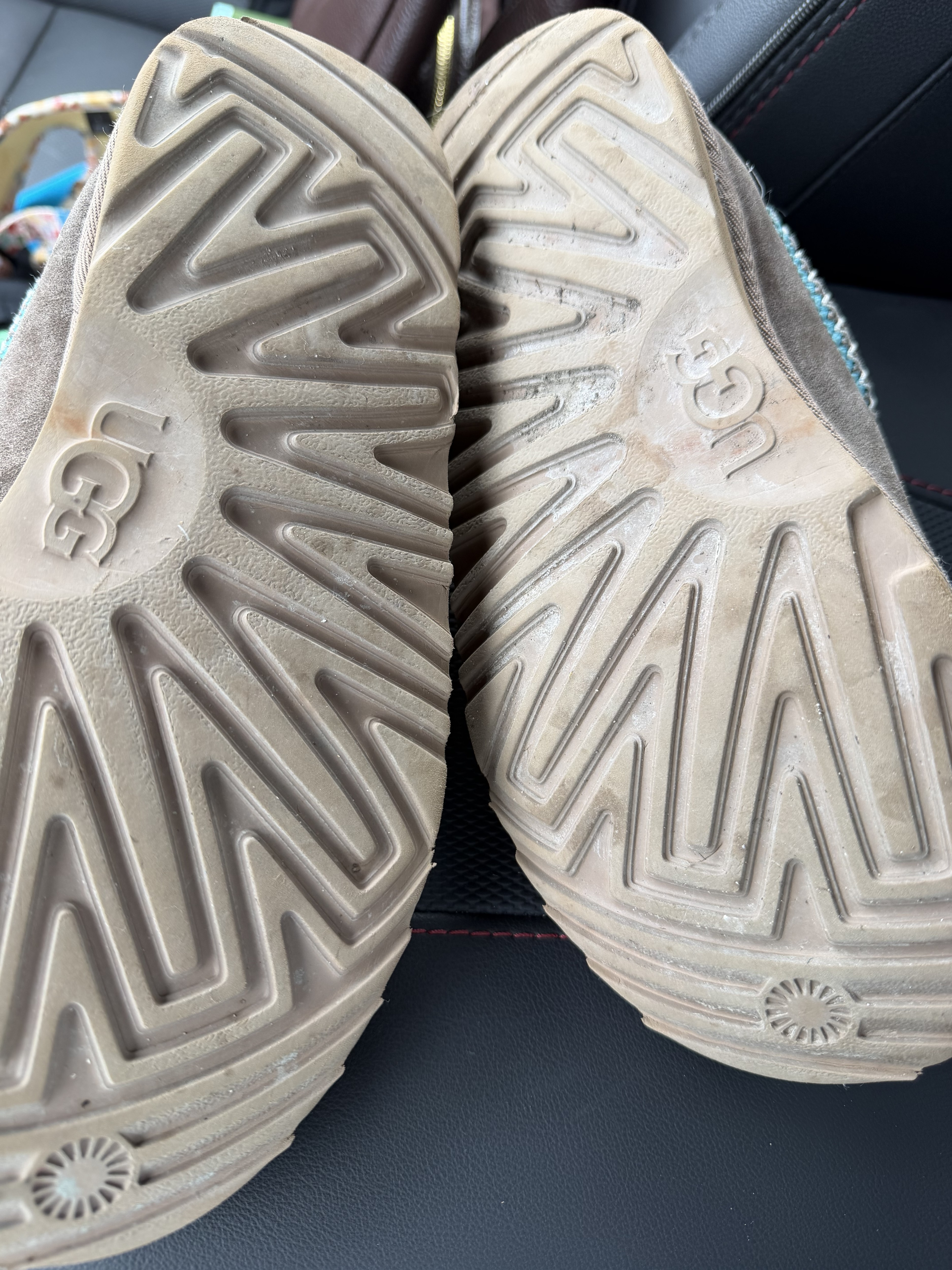 You can see how the soles don't look worn yet