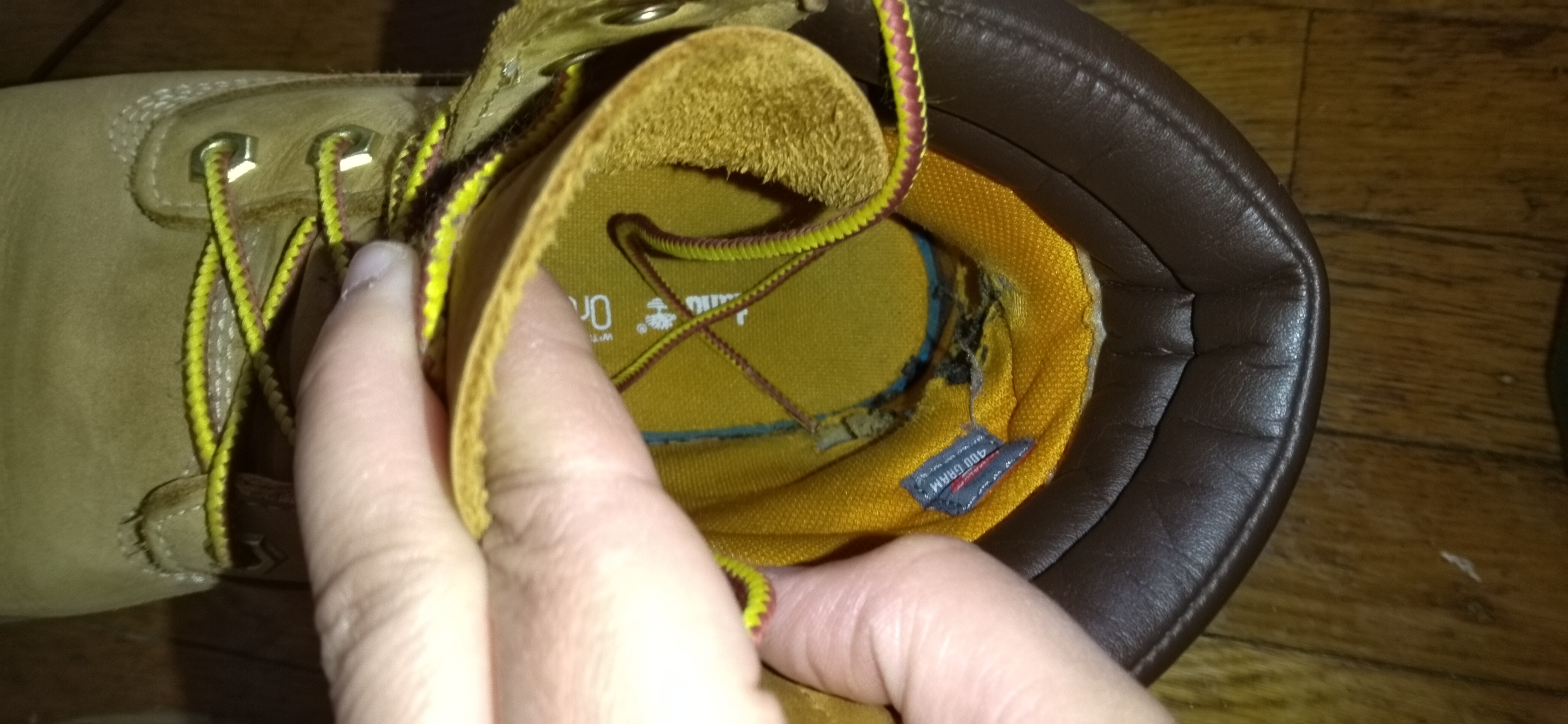 Too much wear and tear that happened quickly and easilly.