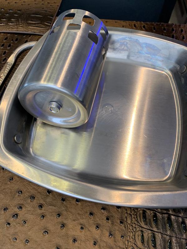 Screw in the middle snapped off