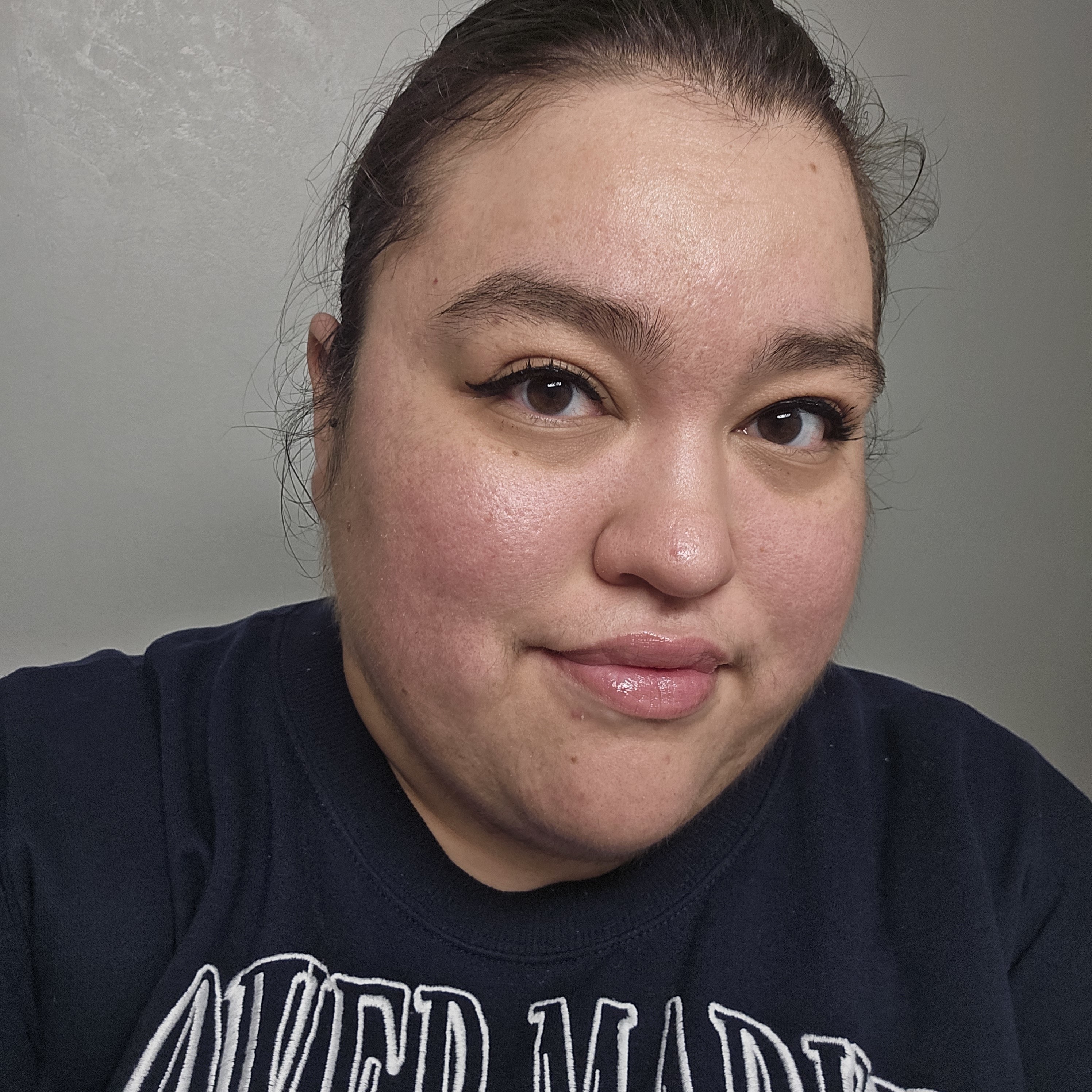 Super glow over bare skin