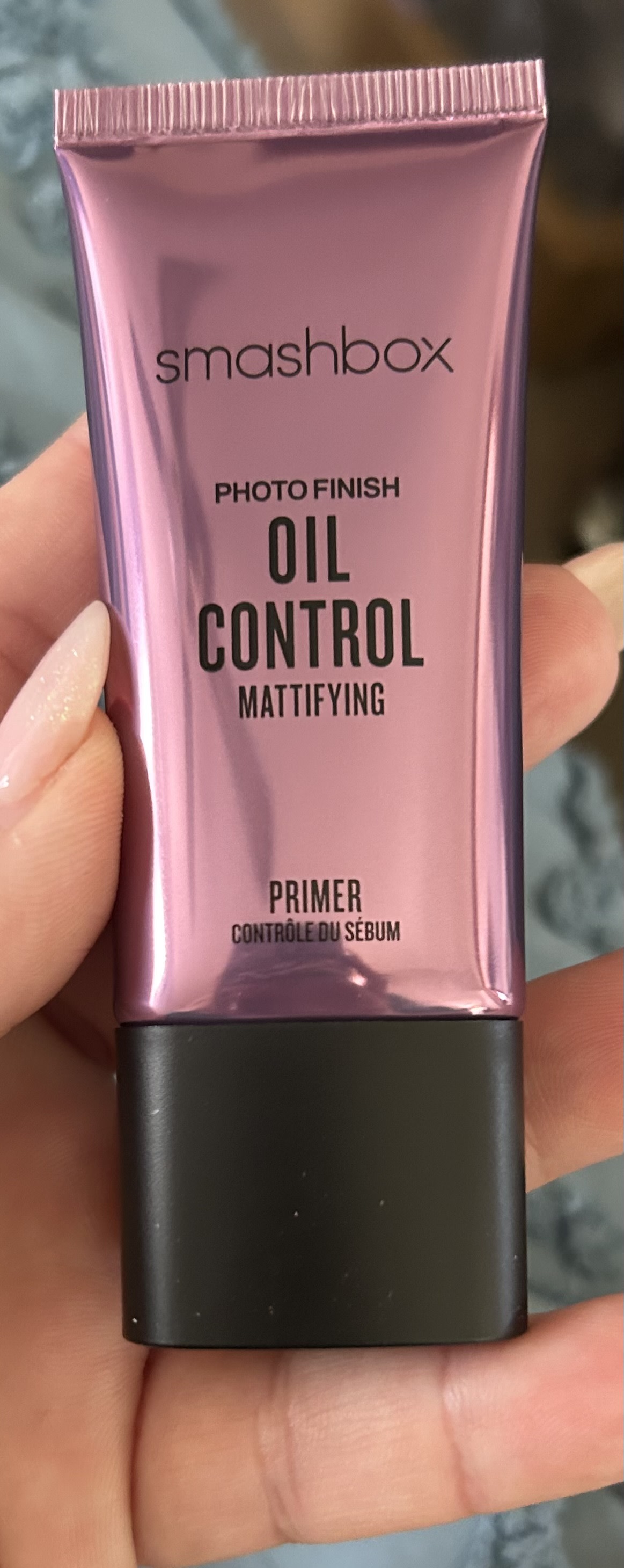 Sleek & modern container