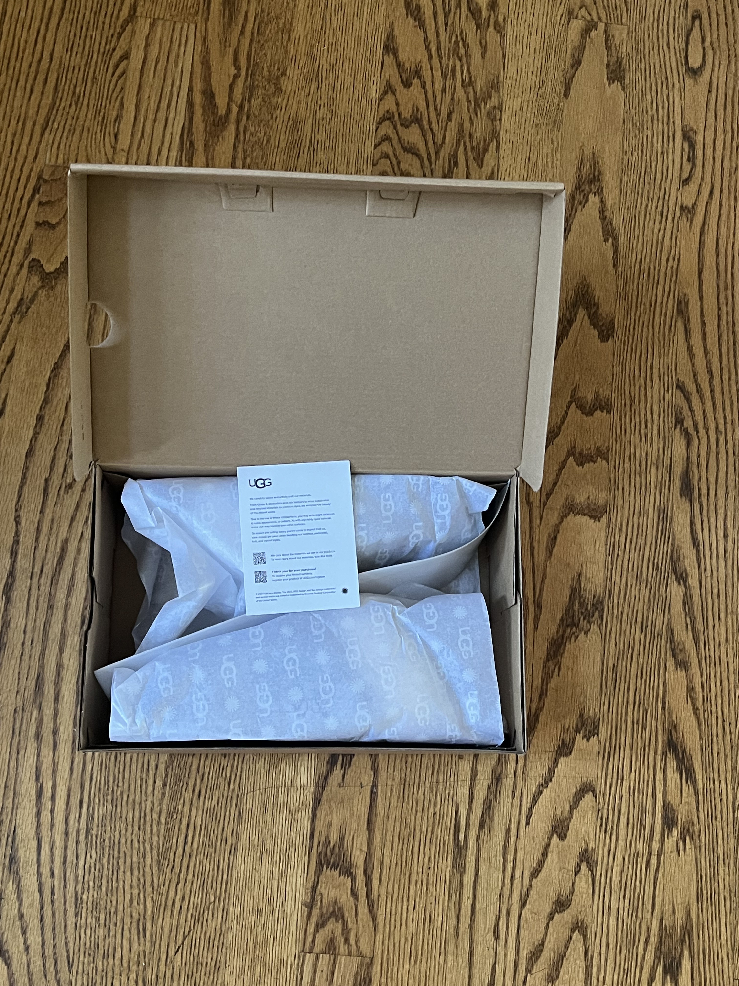 slippers in box