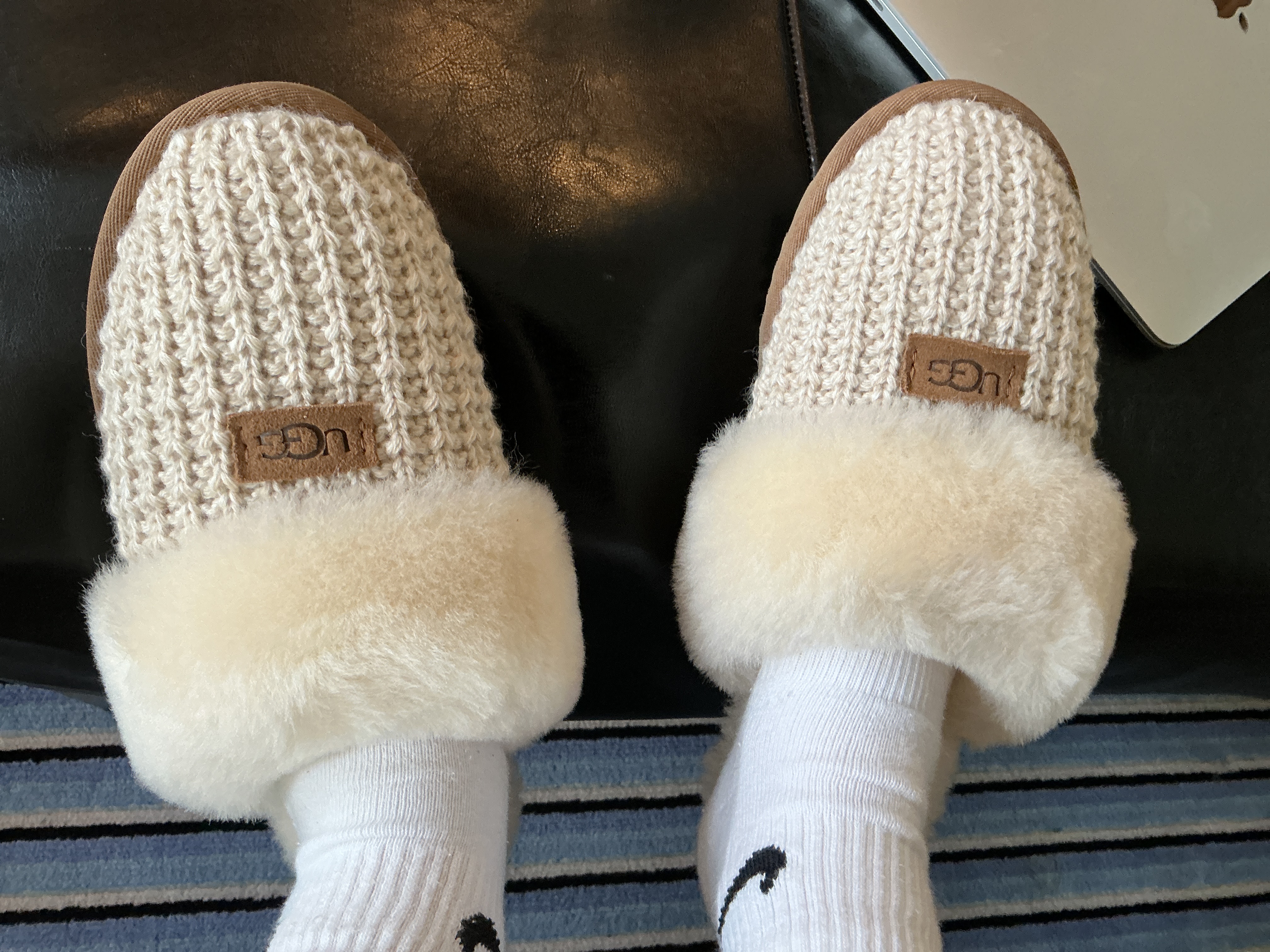 slippers