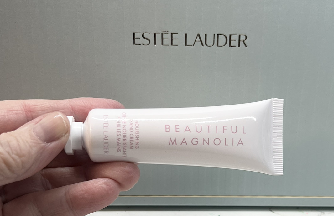 Love the fragrance. I need more!!
