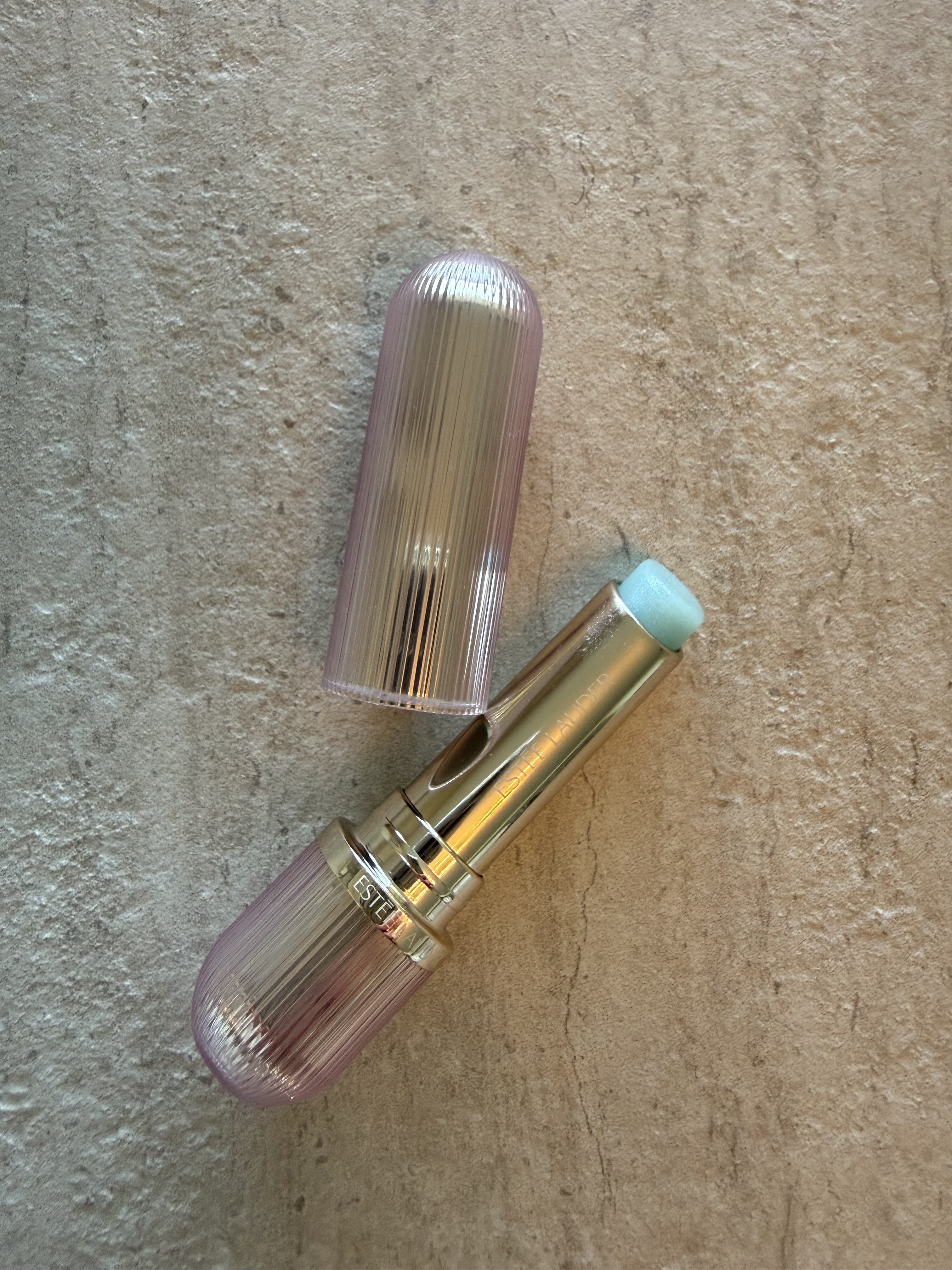 The Clear Blue color gives my Pink Lips a Mauve Look