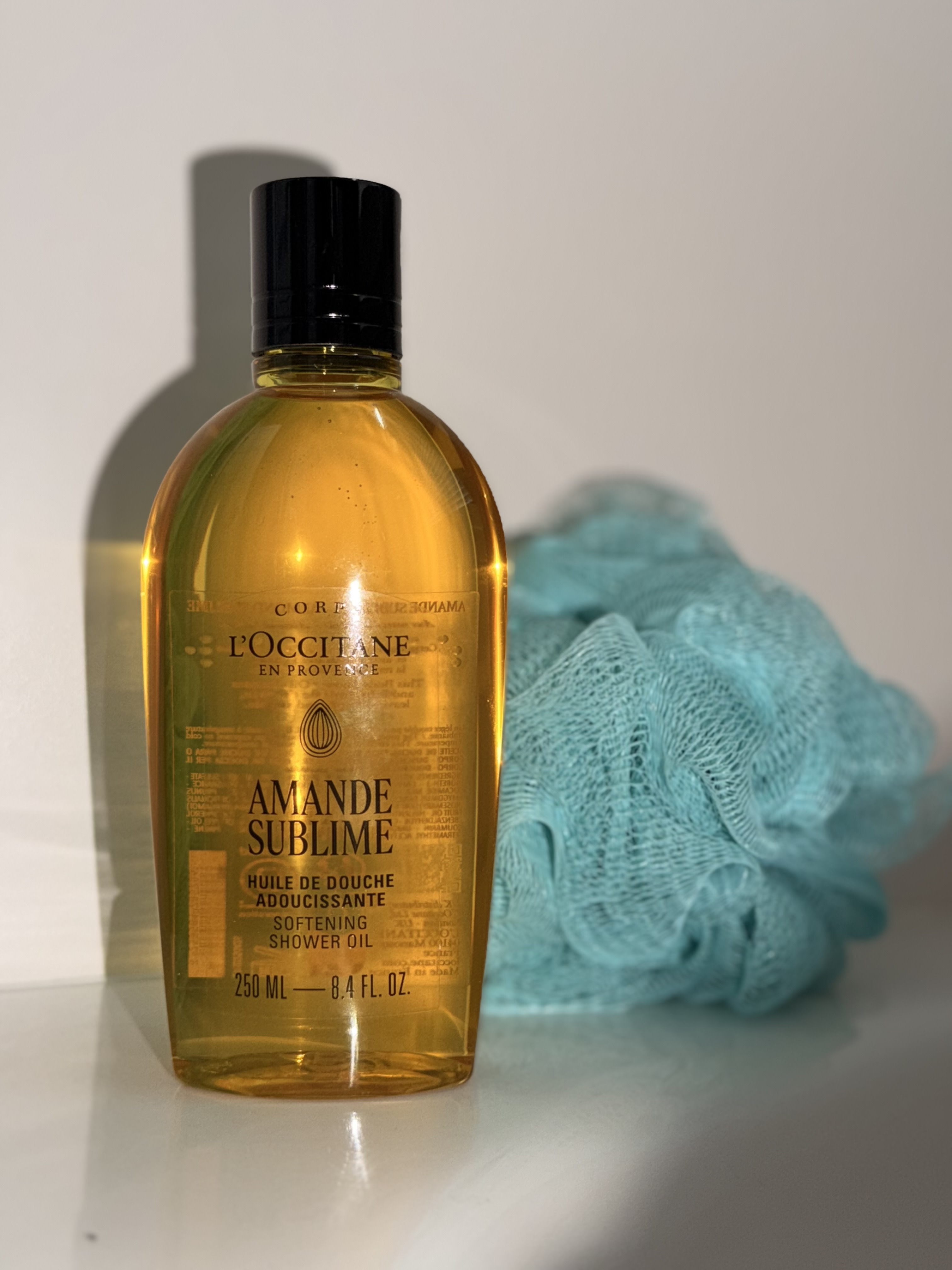 L Occitane Cleansing And Softening Almond Shower Oil 16 90 Fl Oz 
