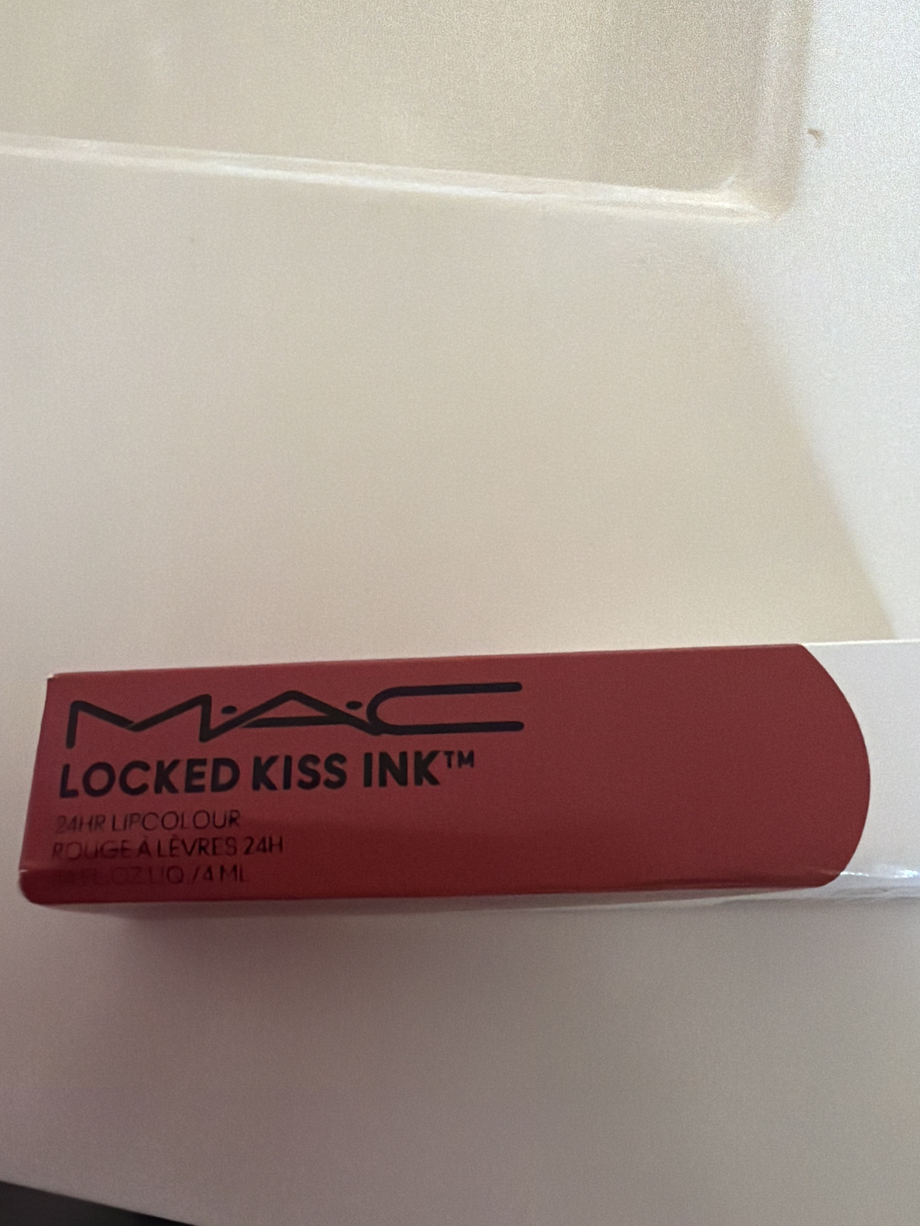 Lip stick