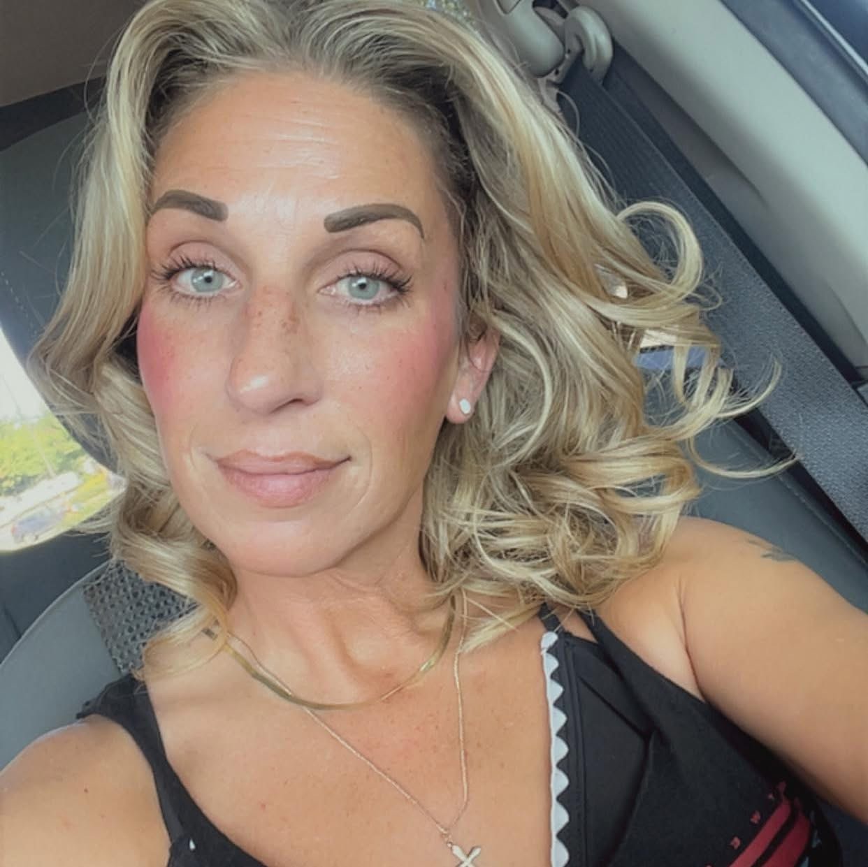 wearing Smashbox Anti-Redness Primer underneath foundation and makeup