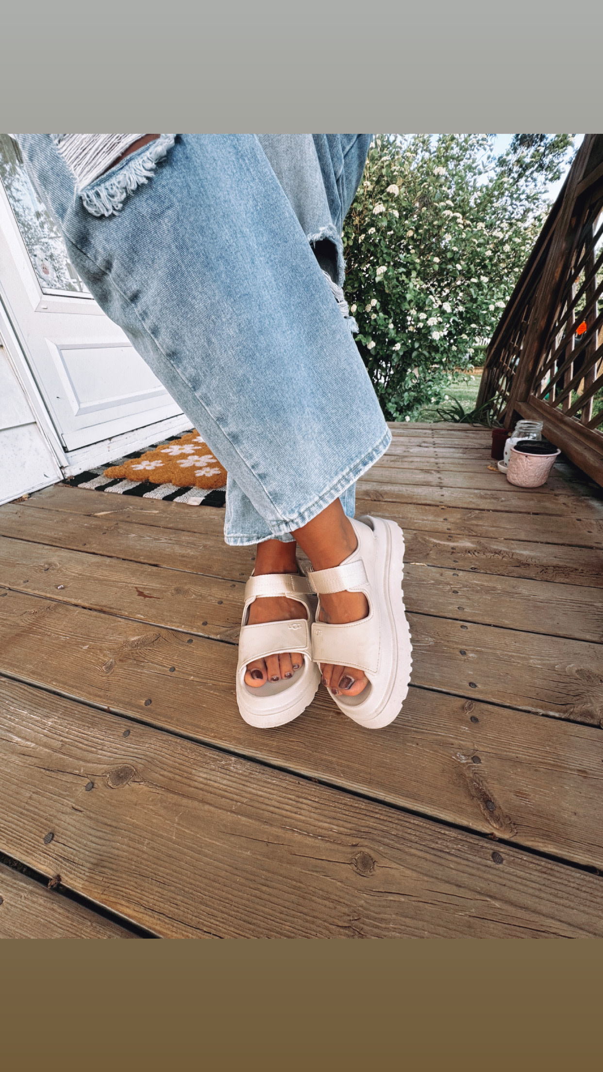 Sandal