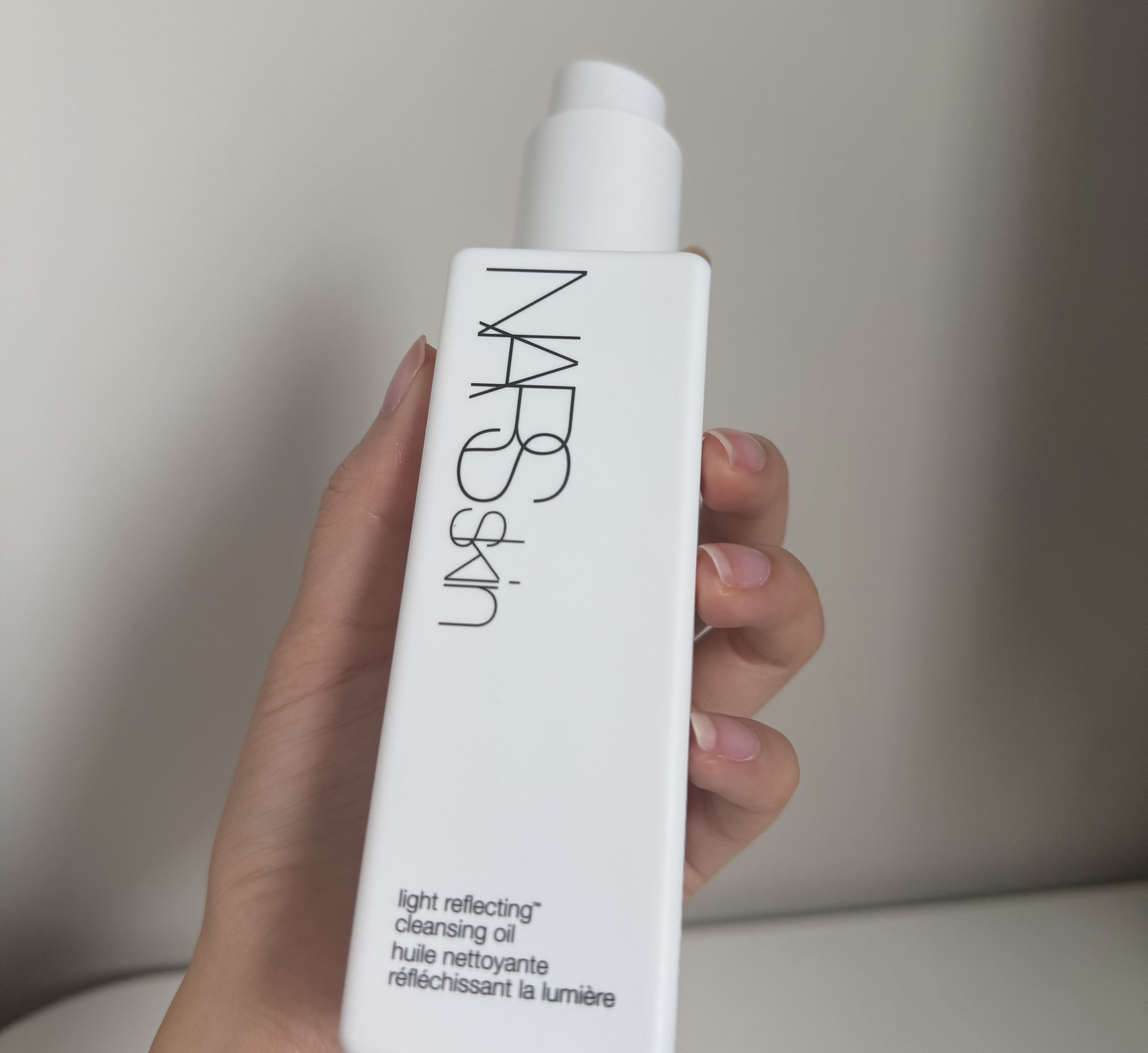 The cleansing oil