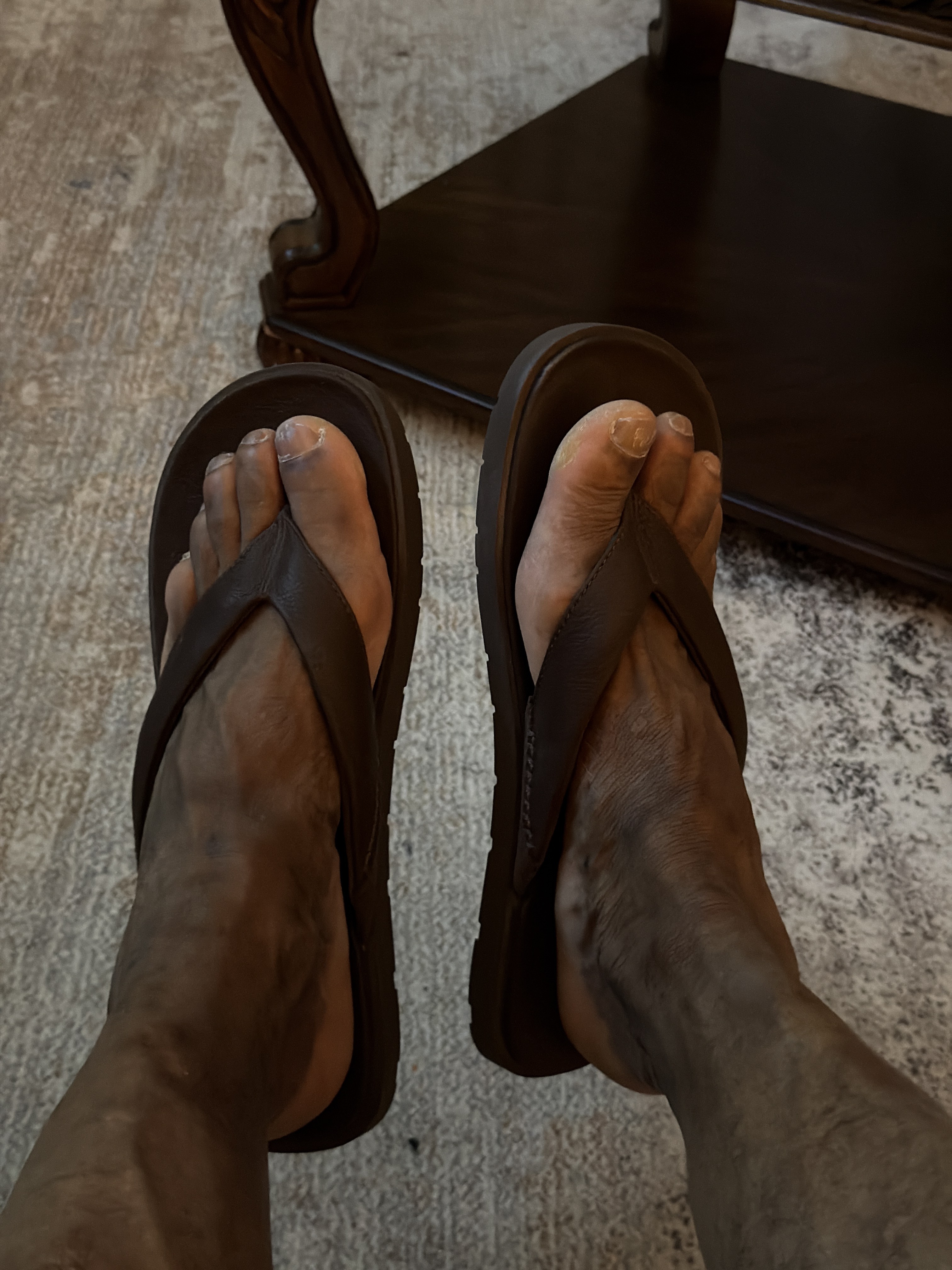 This is the footwear. I am loving it thank you. To the whole family of HUGHs.