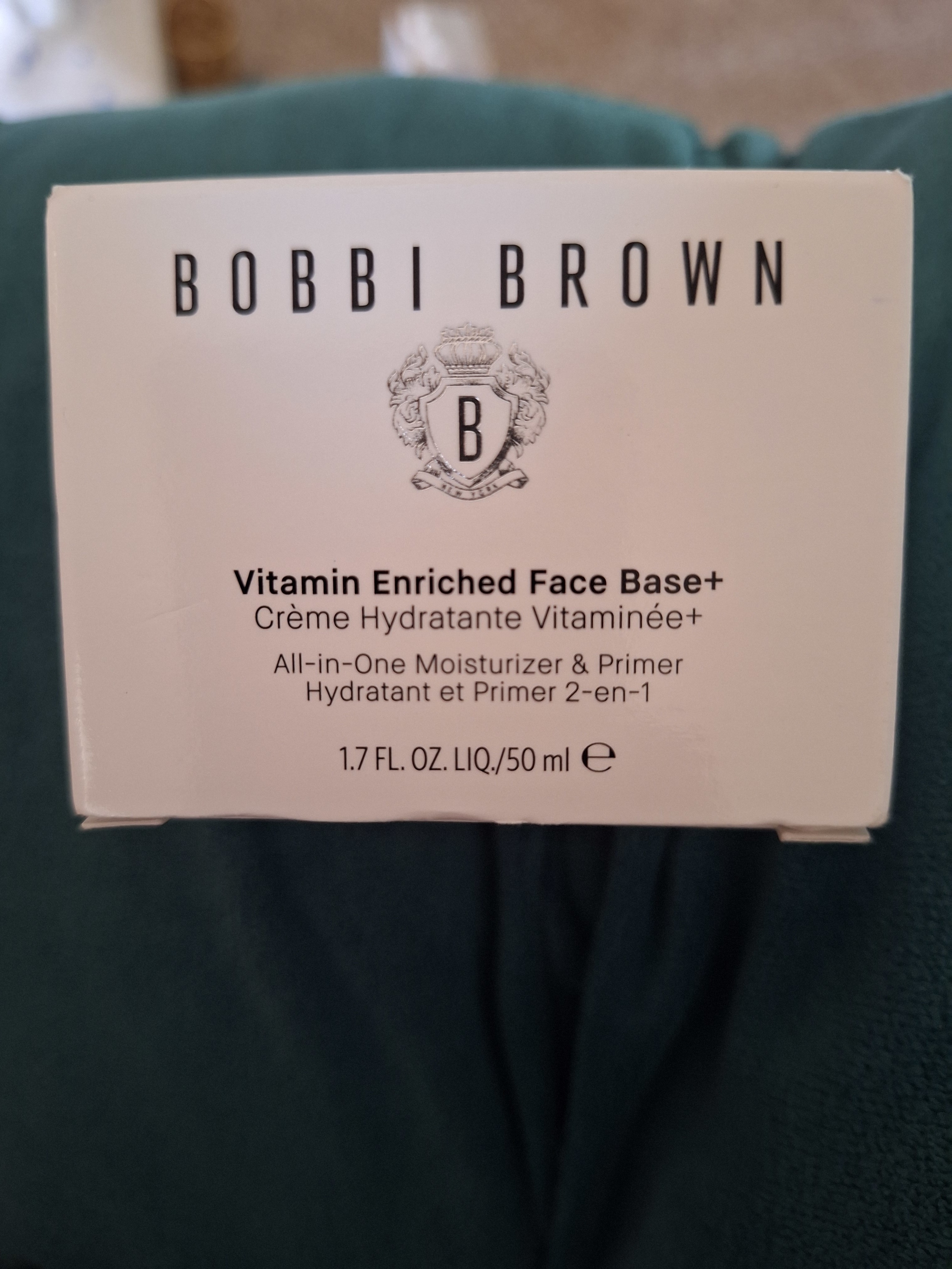 Bobbi Brown Vitamin Enriched Face Base Moisturizer & Primer with
