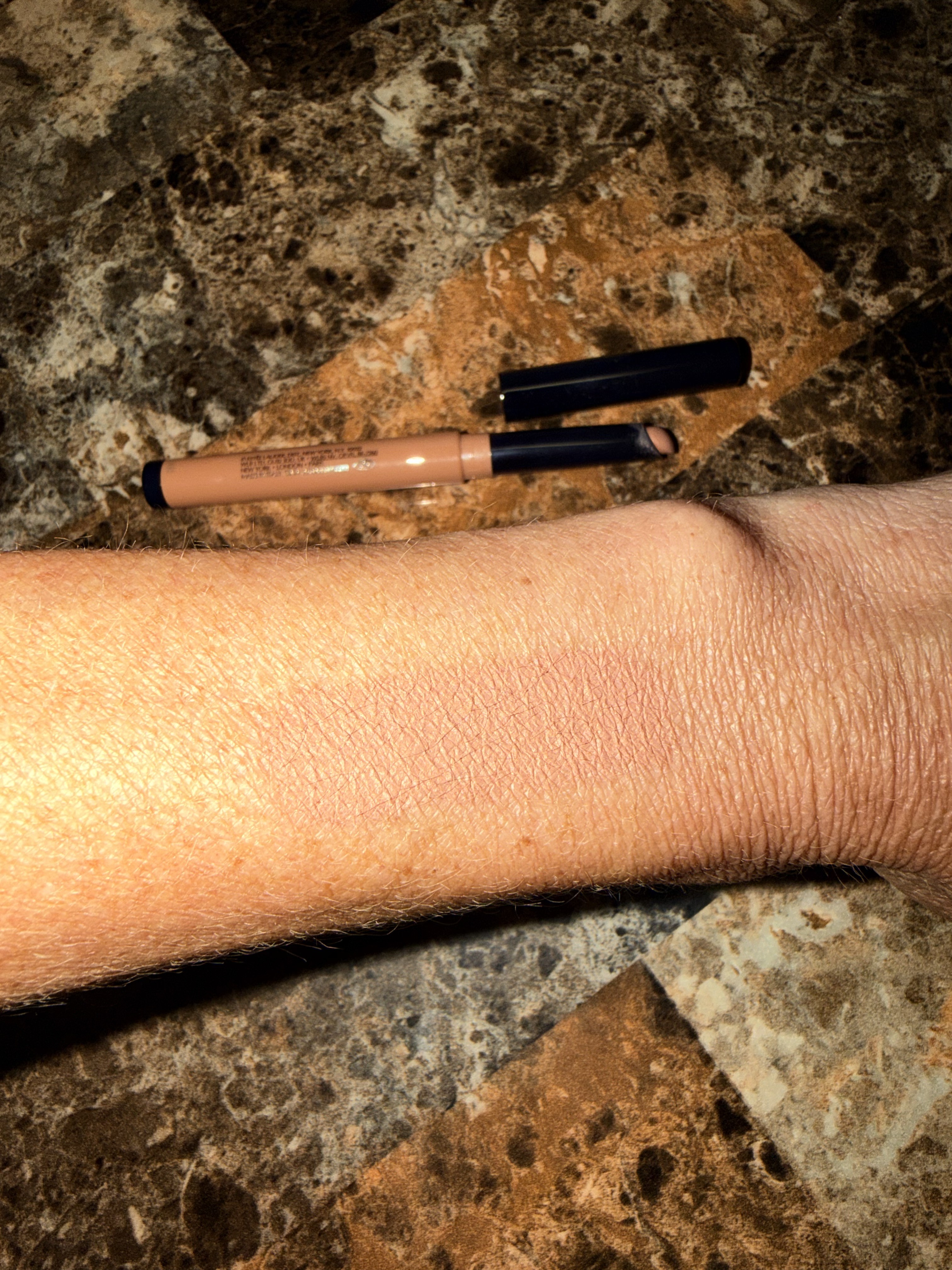Shadow stick on arm