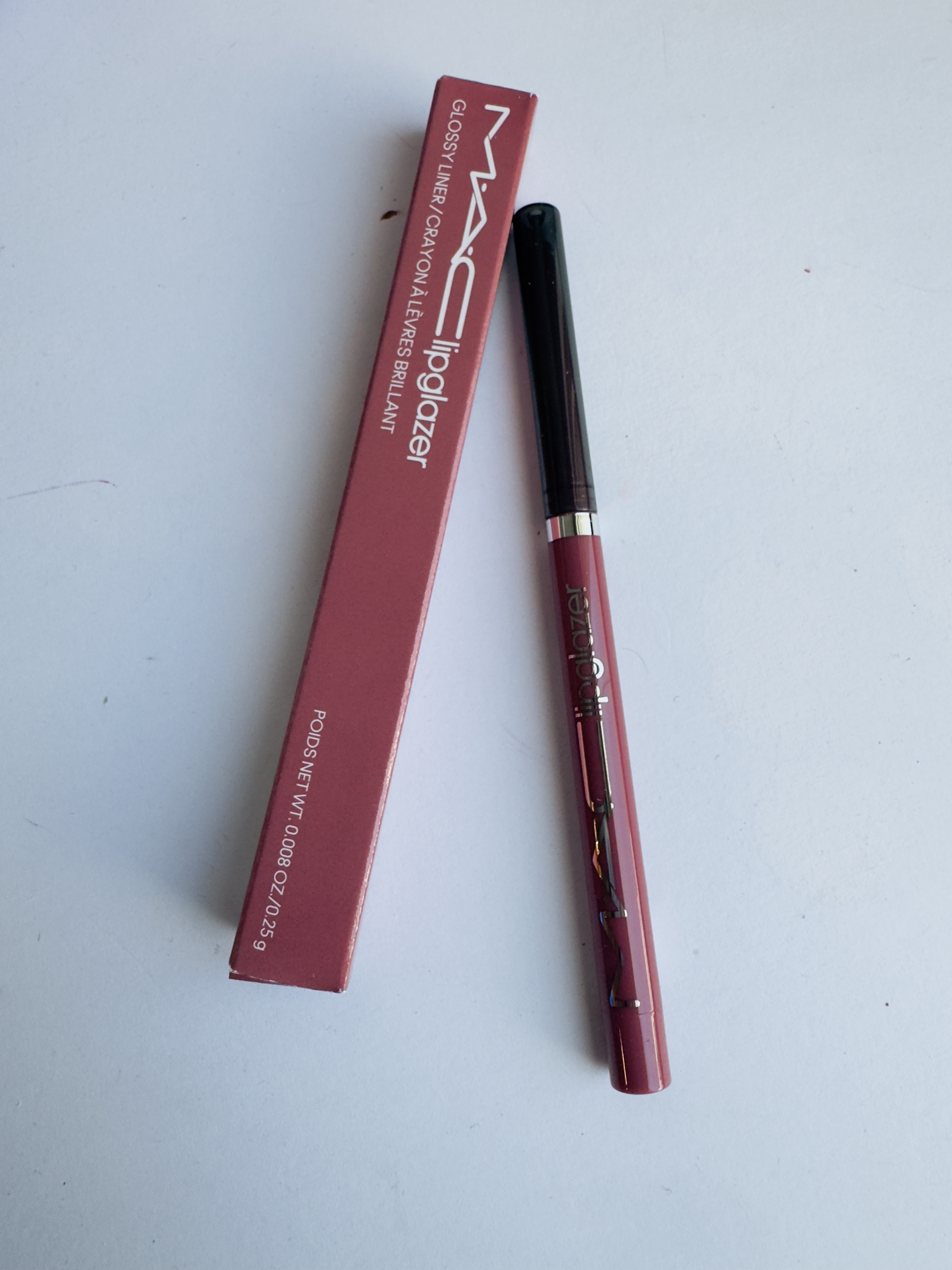 MAC Lipglazer Glossy Liner in the shade SYRUP