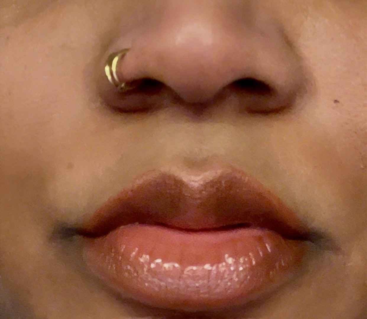 Moisturizing liner