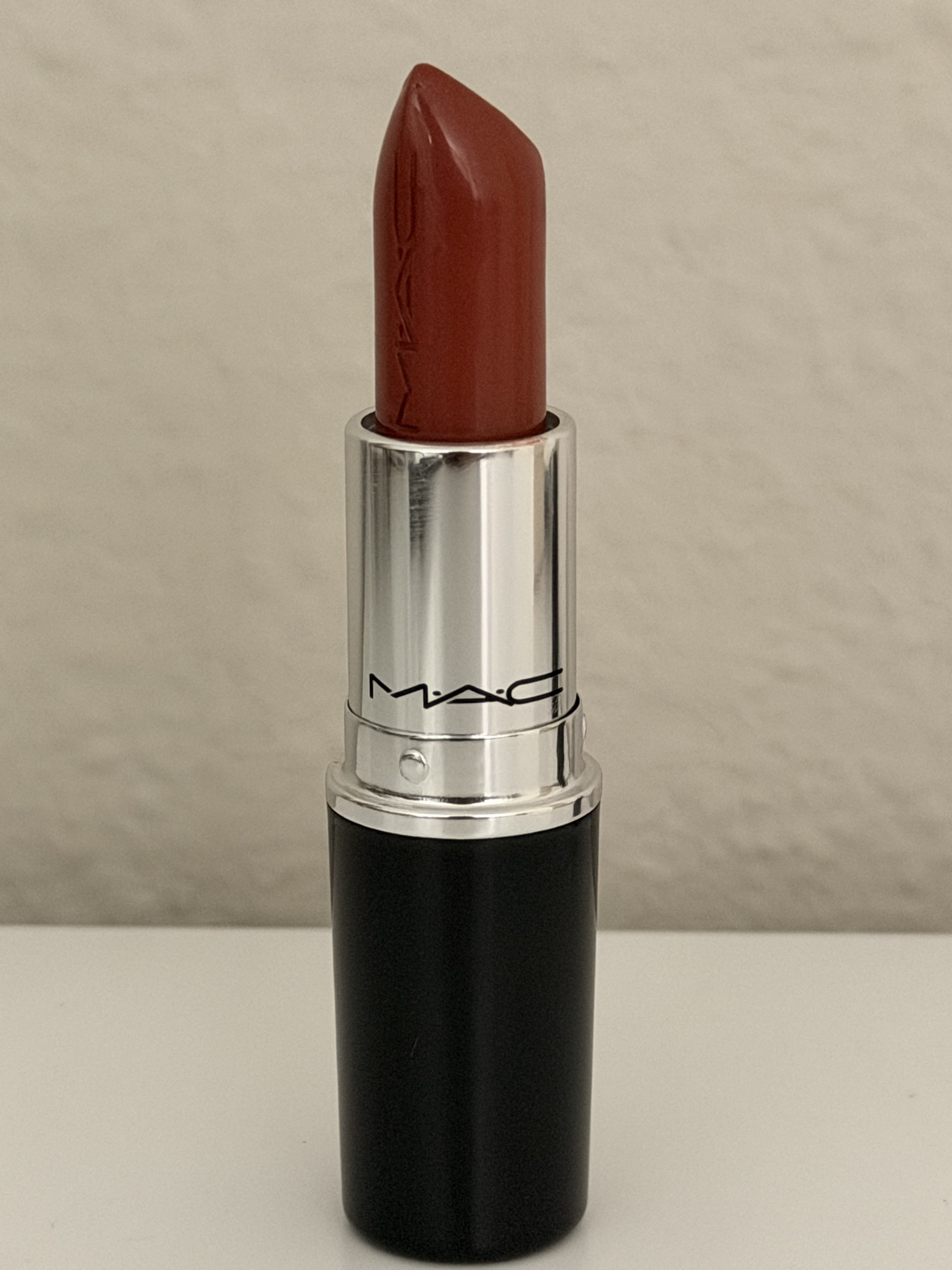Lipstick1