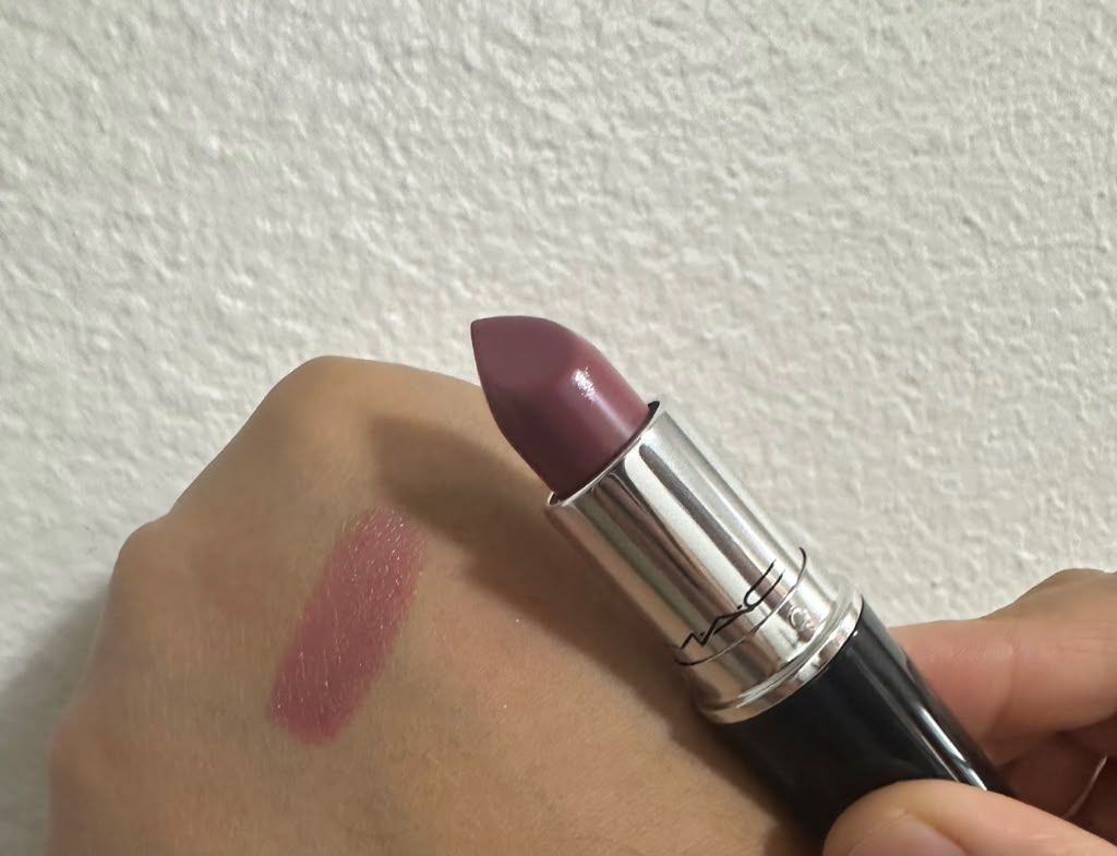 Glimpse of the perfect shade
