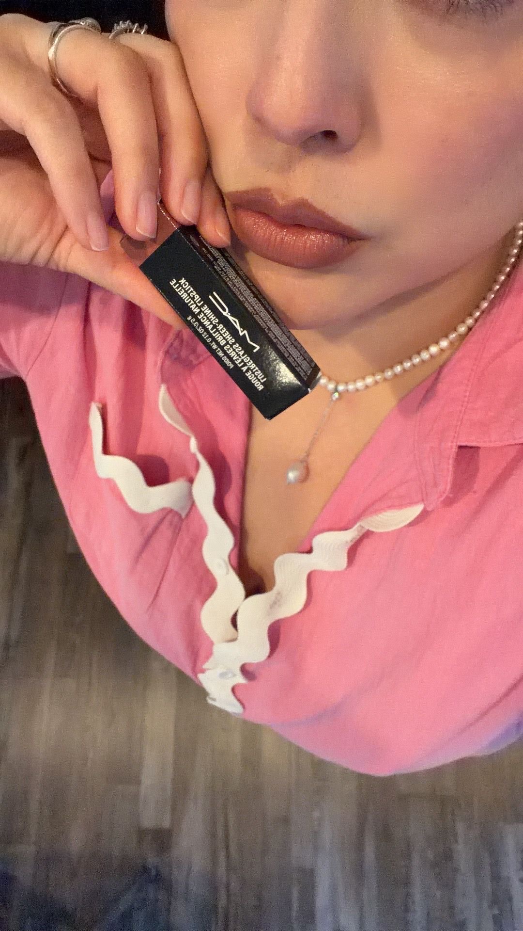 Wearing shade 540