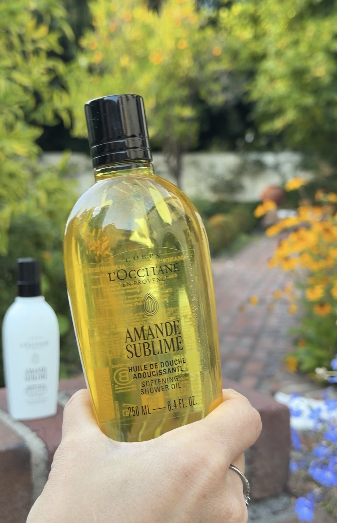 Almond Shower Oil