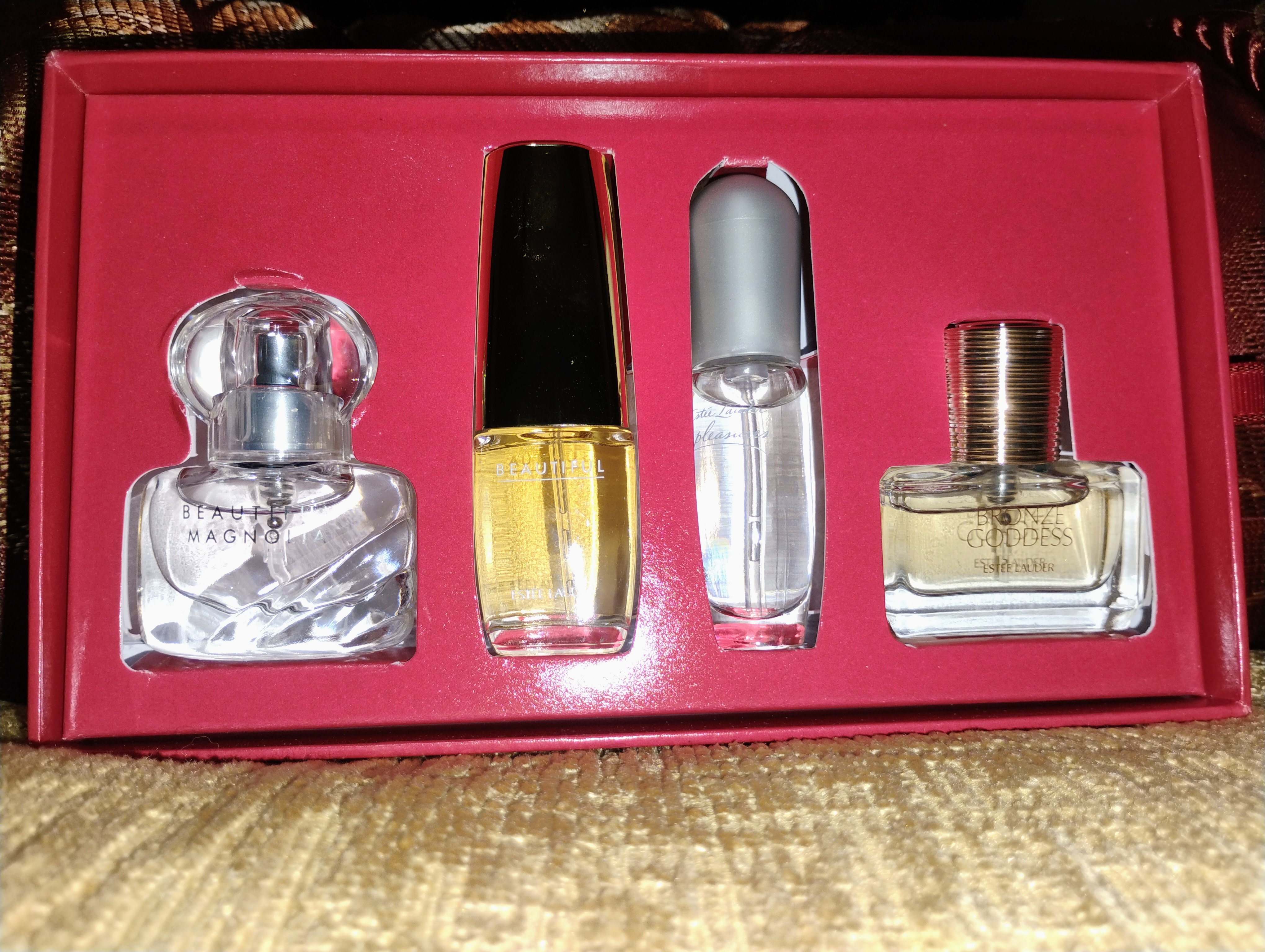 Estée Lauder Fragrance Treasures Mini Perfume Fragrance Gift Set