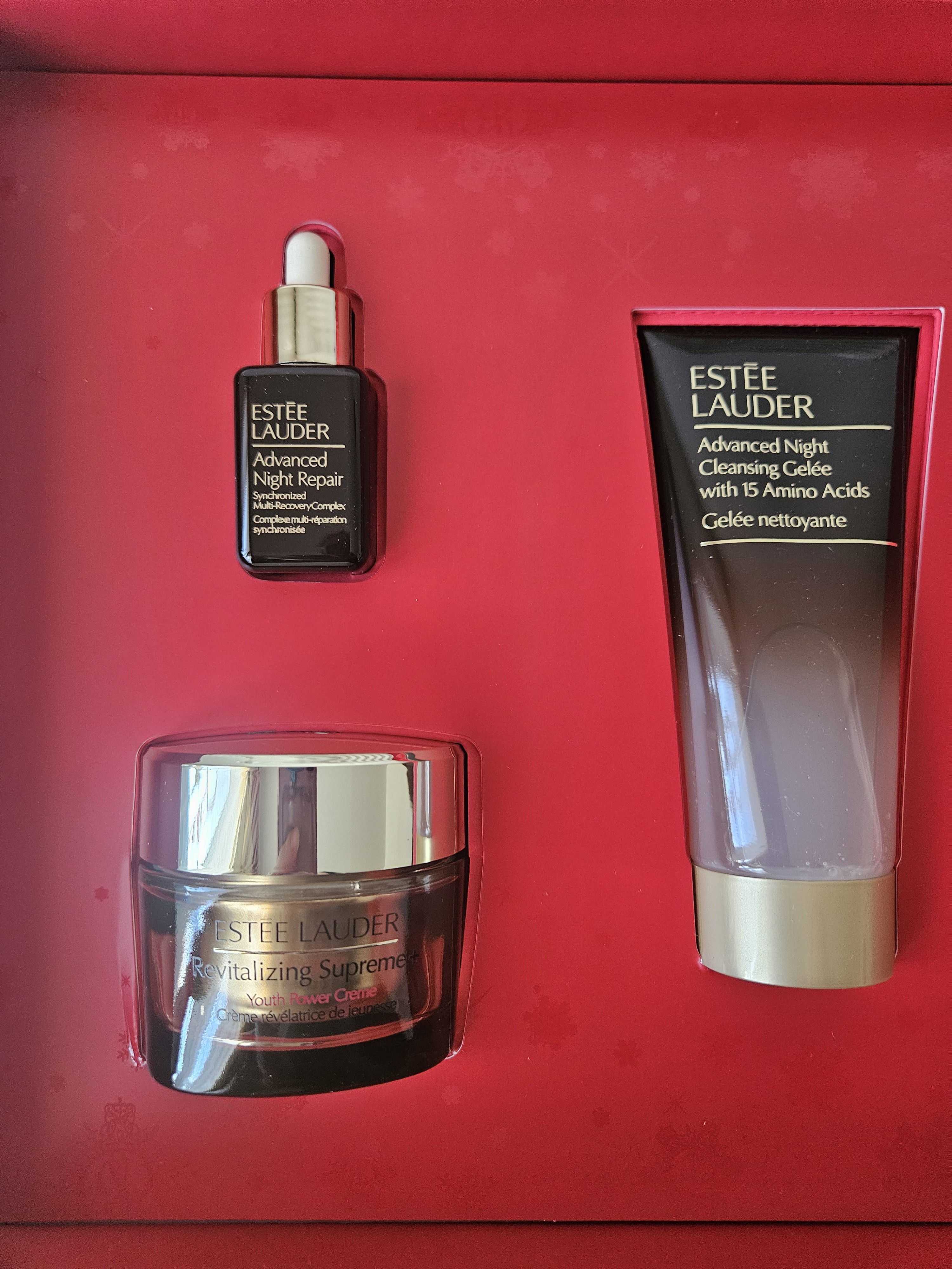 Estée Lauder Revitalizing Supreme+ Skincare Gift Set ($199 value