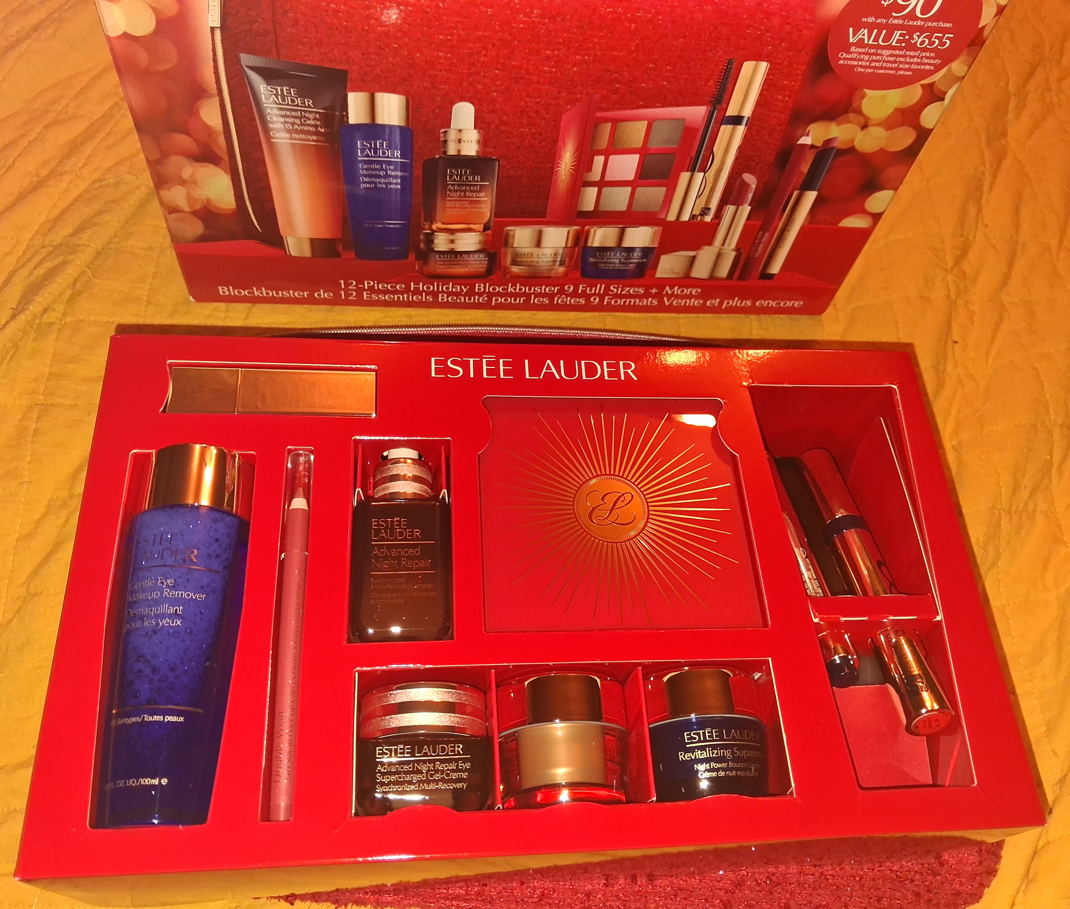 Estée Lauder Estée Lauder 9 Full-Size Favorites and More Gift Set