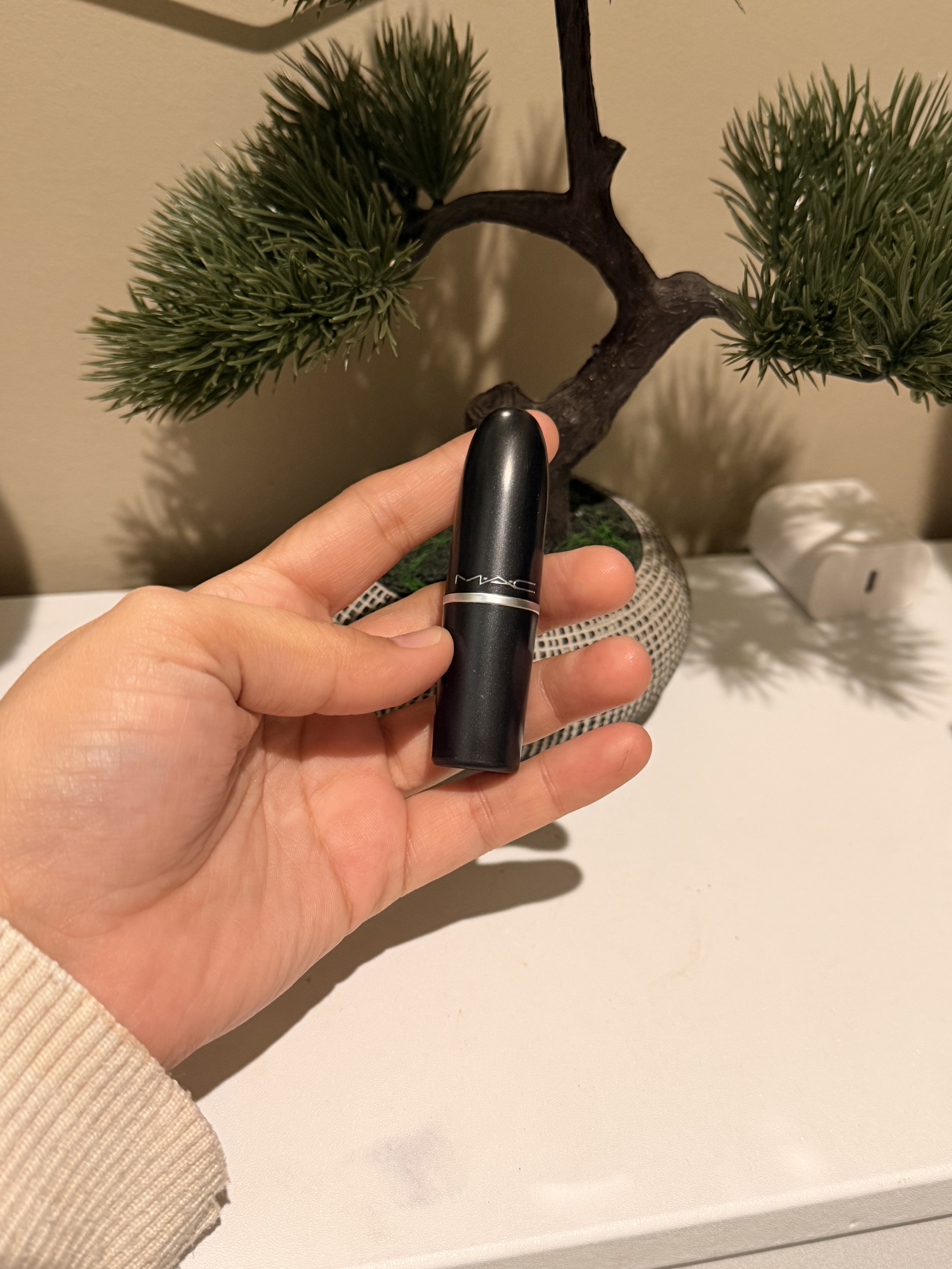 lipstick