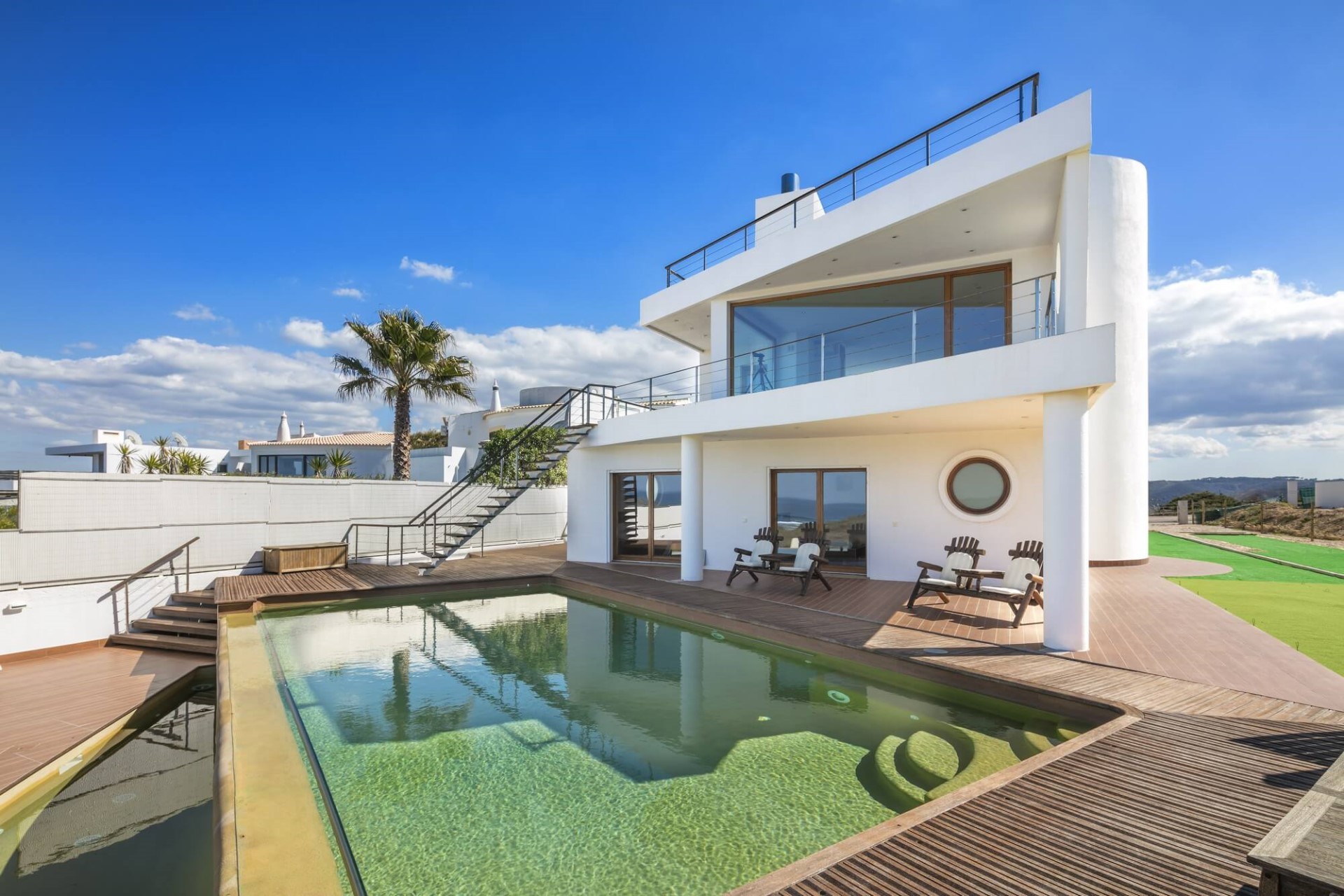 the boat house villa in the algarve