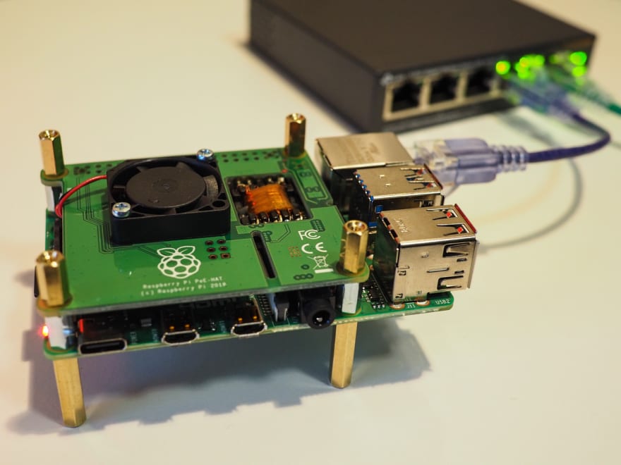 Raspberry Pi 4 with PoE Hat temperature test