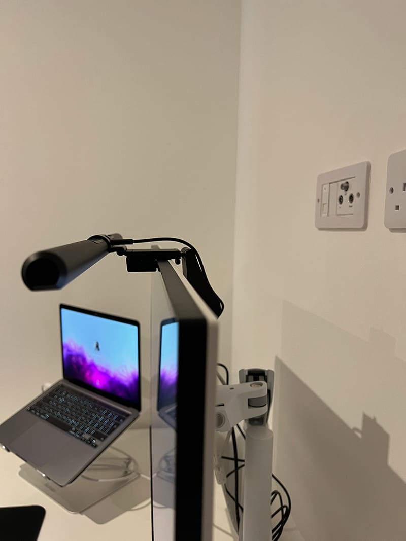 Quntis screenbar store
