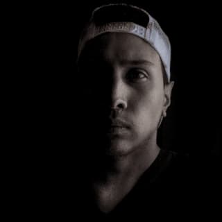 YJDev profile picture