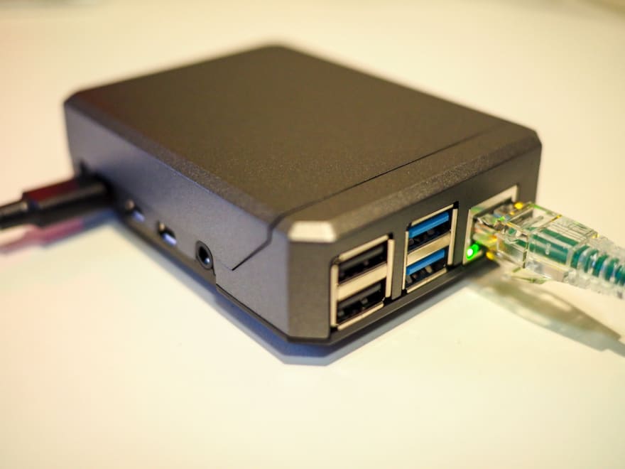Raspberry Pi 4 with Argon NEO Case temperature test