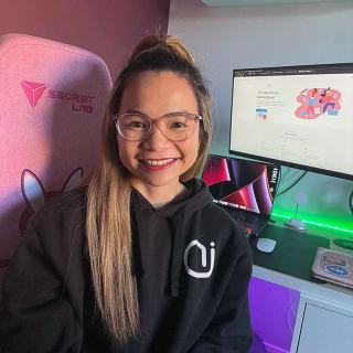 April Smith profile picture