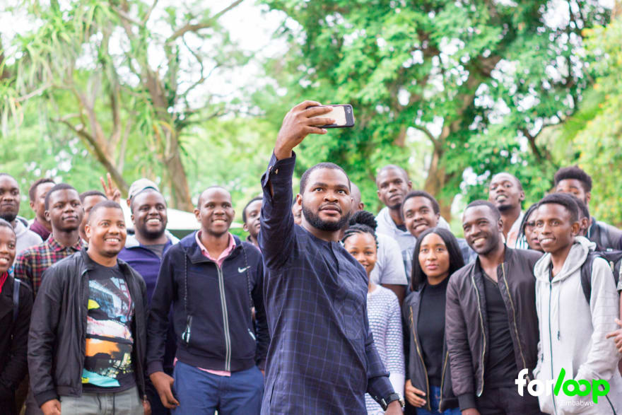 forloopZimbabwe Selfie