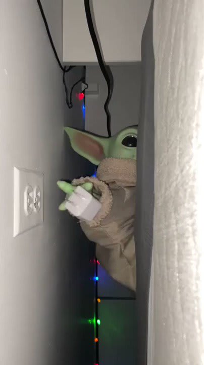 unknown tweet media content