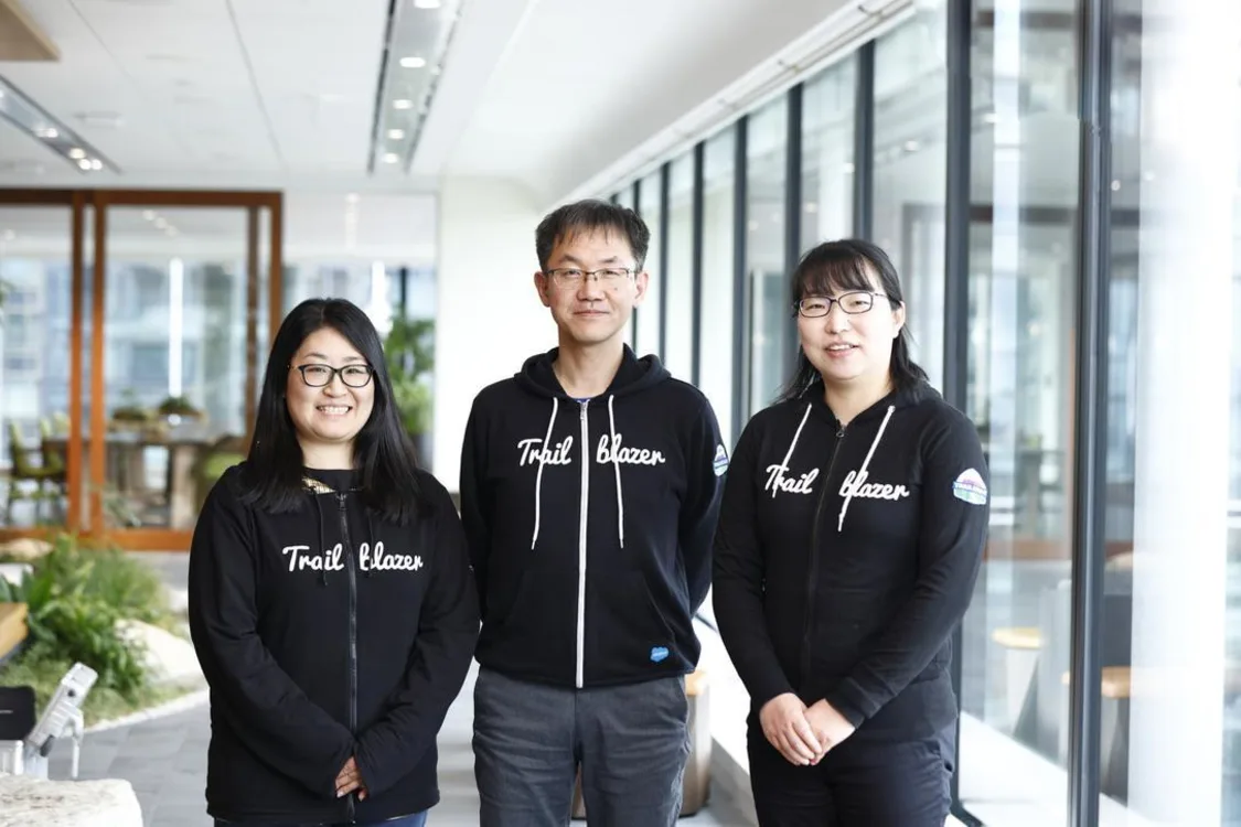 プロフィールコンテンツ