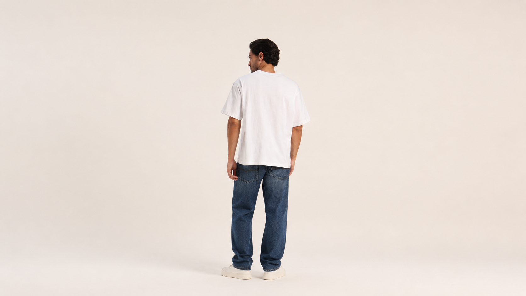 Bone white, cut in structure - Premium View 2