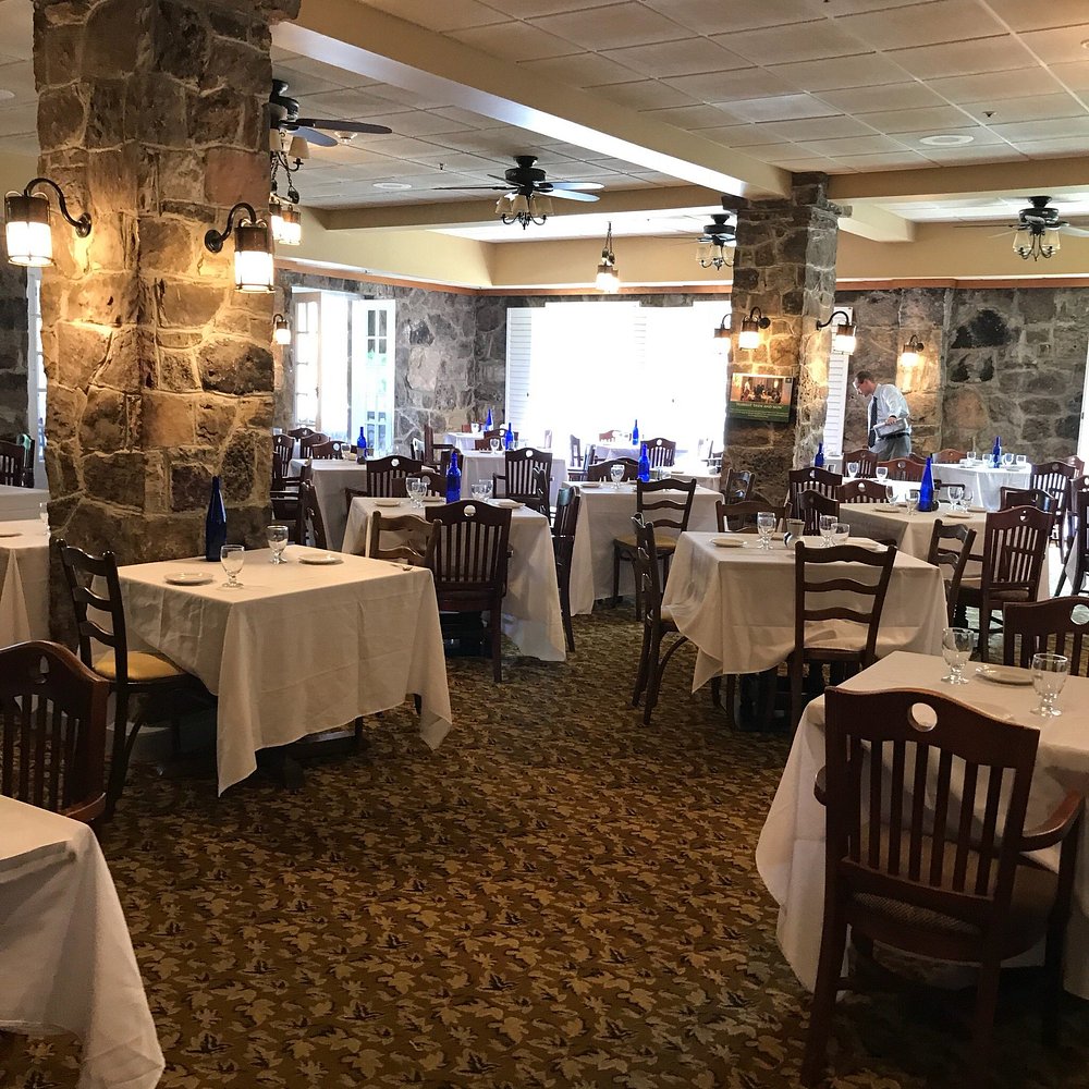 The Harvest Restaurant at Mountain Lake Lodge