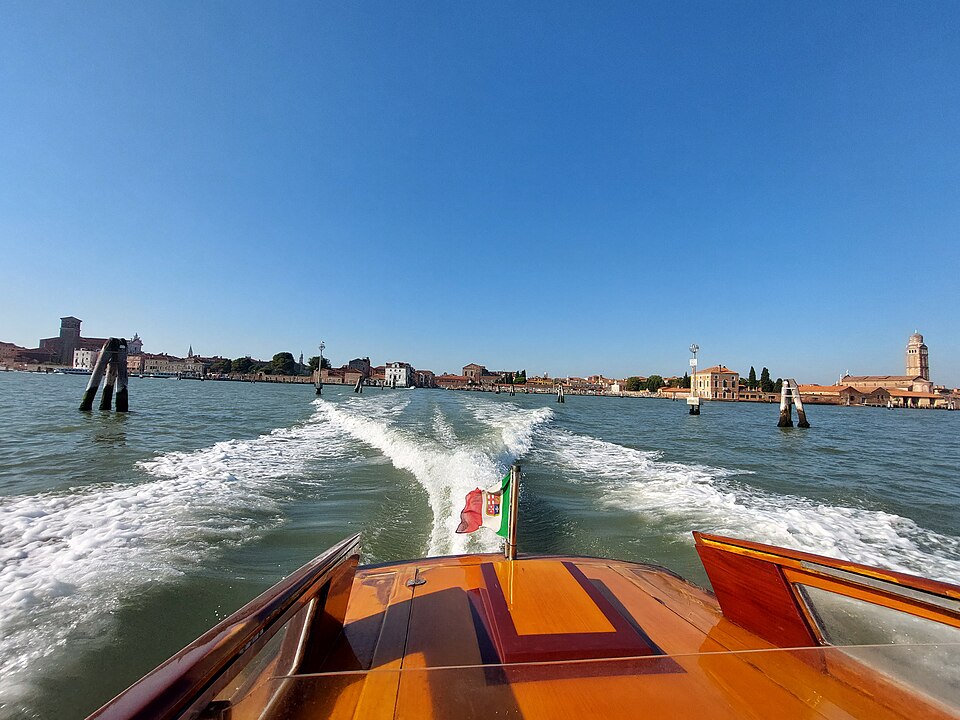 Flights to Venice for Cortina d'Ampezzo