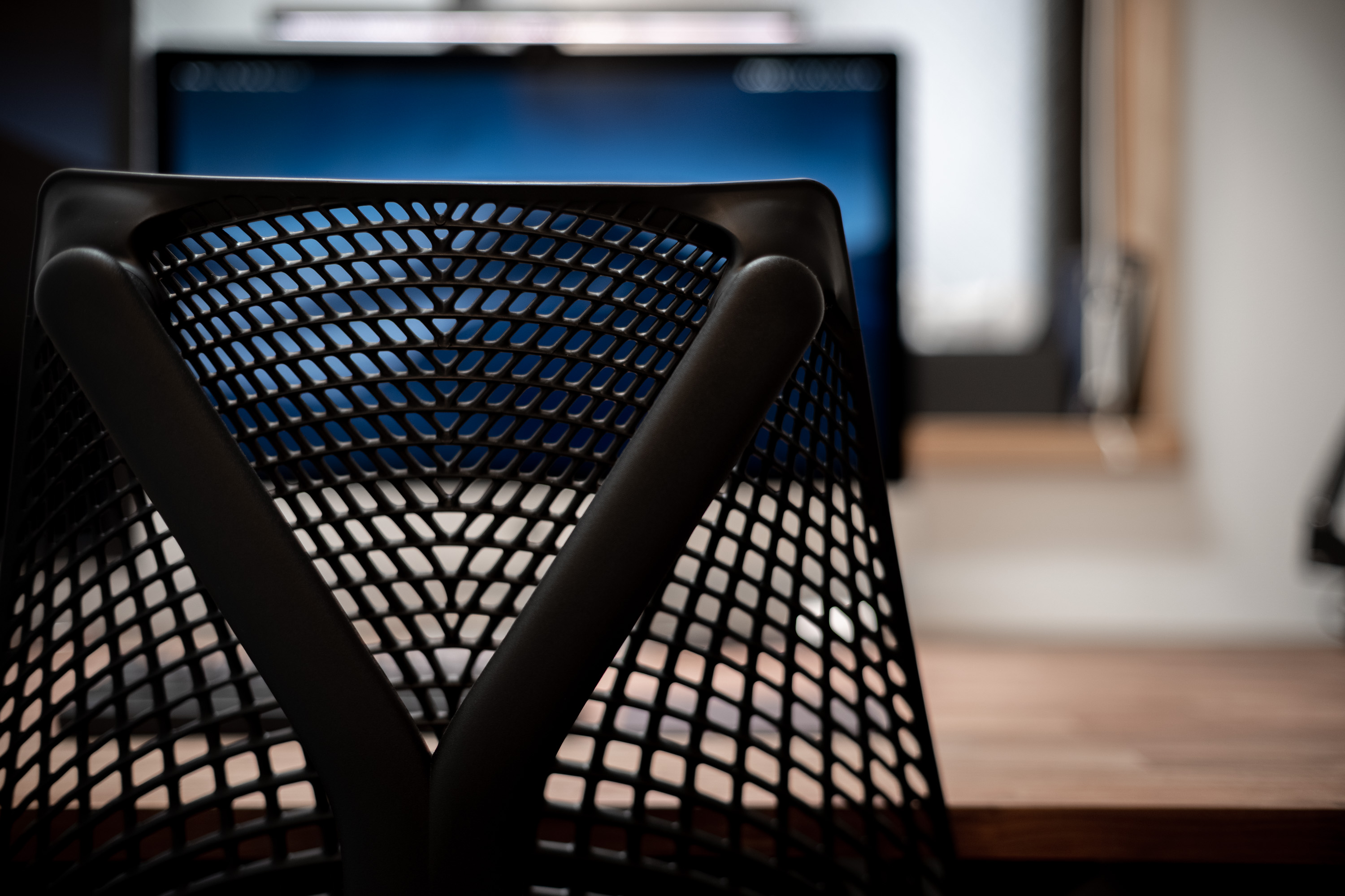 セイルチェア（Herman Miller Sayl）
