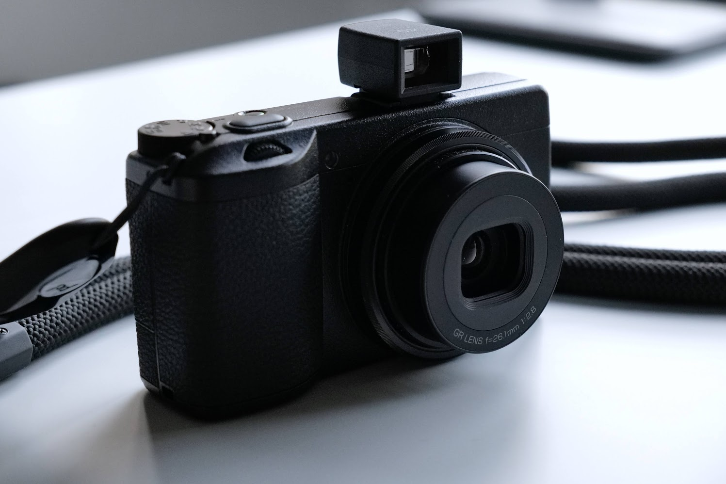 RICOH GR IIIx