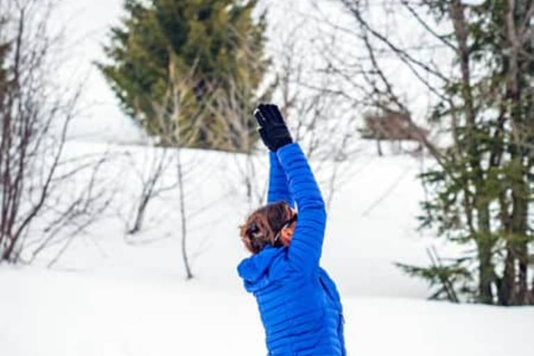 Bien-être en montagne : yoga en entreprise et yoga du froid image1