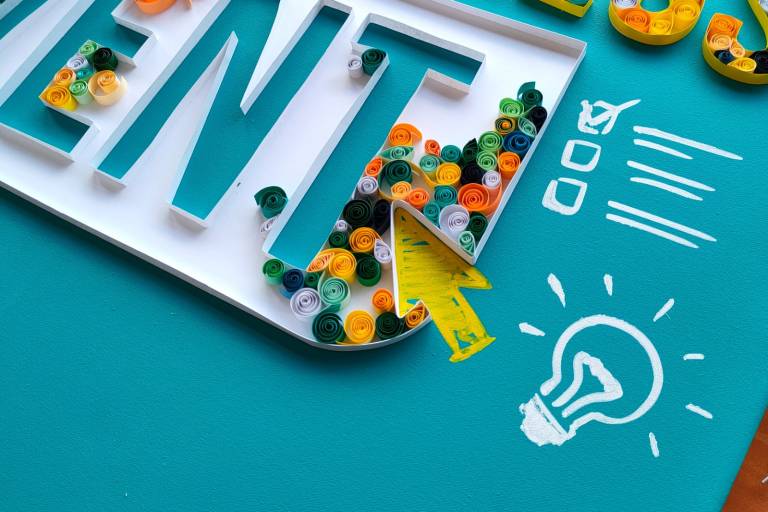 Réalise en équipe ton logo en quilling pour ton event pro ! image1