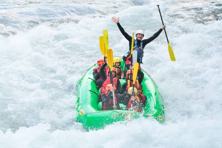 Team building rafting : 3 rivières mythiques dans les Alpes image1