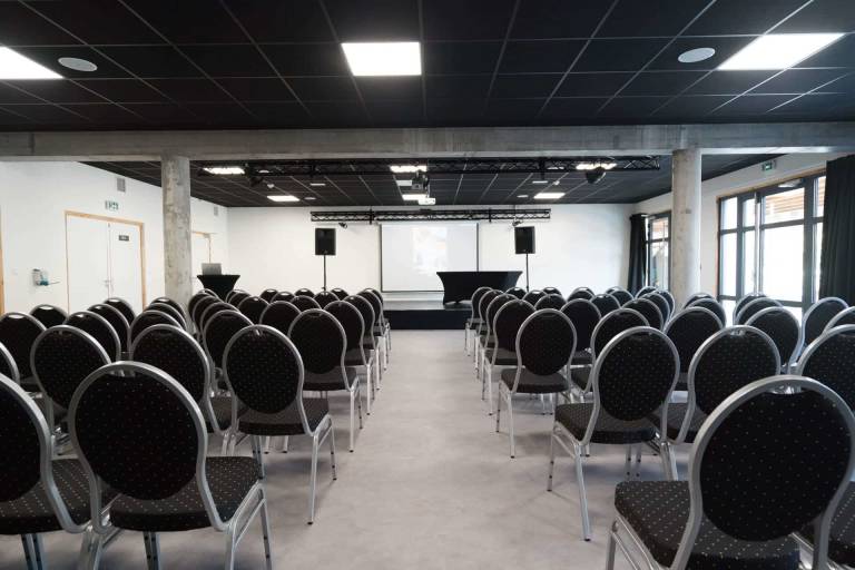 Organisez vos séminaires au Village Vacances Le Bérouze image2