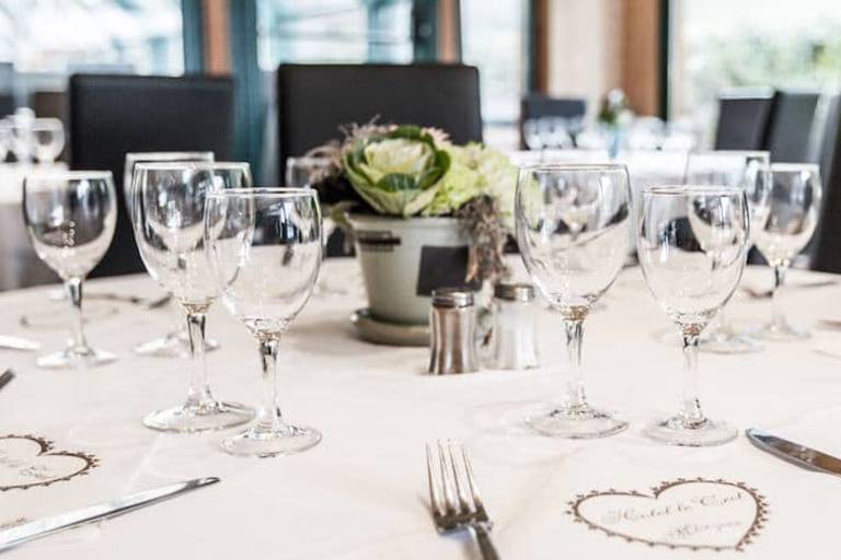 Restaurant de l’Hôtel Le Crêt : une expérience gourmande pour vos séjours d’affaires à Morzine image1