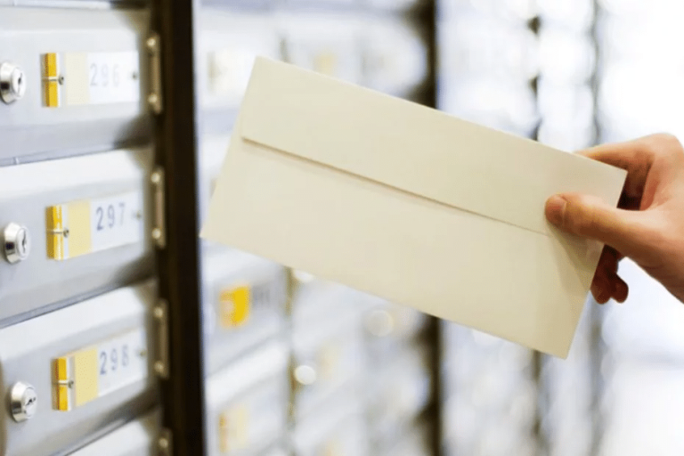 Donnez une vraie adresse pro à votre entreprise à Valserhône image1