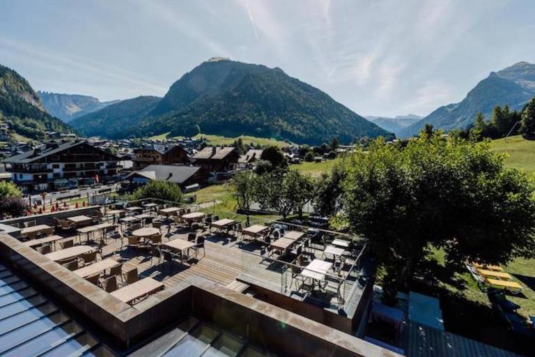 Une gastronomie savoyarde raffinée au coeur de Morzine image1