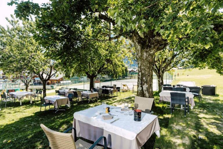 Une gastronomie savoyarde raffinée au coeur de Morzine image2