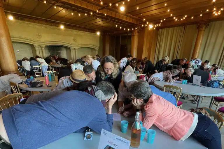 MURDER PARTY - Enquête policière géante image2